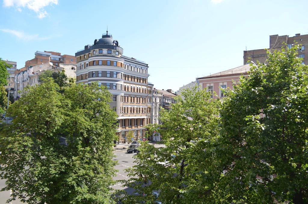 Hotel Cooperator Kiev Luaran gambar